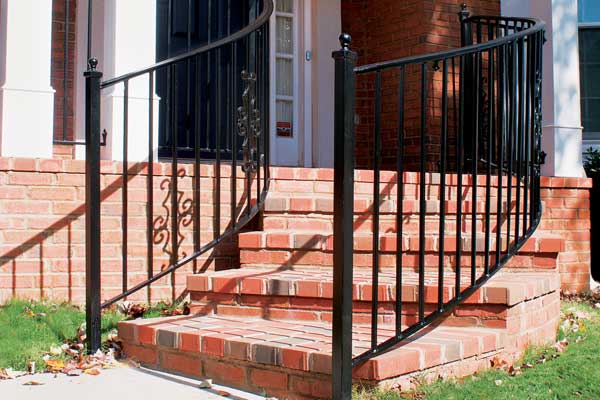 Curved-steps-to-front-porch_11